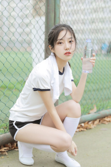 三个军人的共妻
